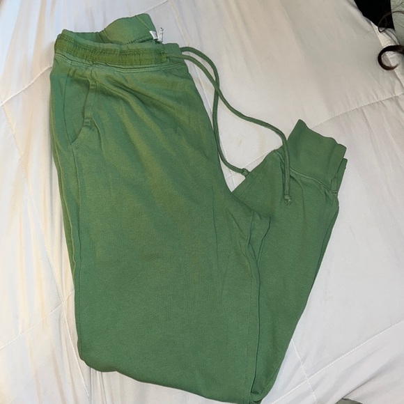 Arie Joggers - Picture 1 of 3